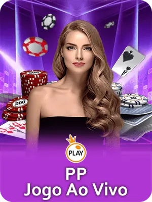 Dealer de Blackjack ao vivo sorrindo em um ambiente de cassino elegante no okkk bet